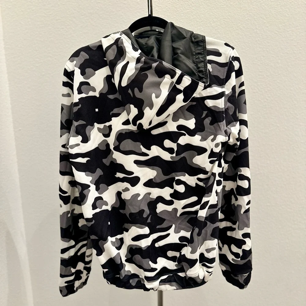 Custom Hoodie - Picture 3 of 12
